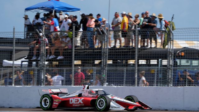 Does IndyCar use spotters